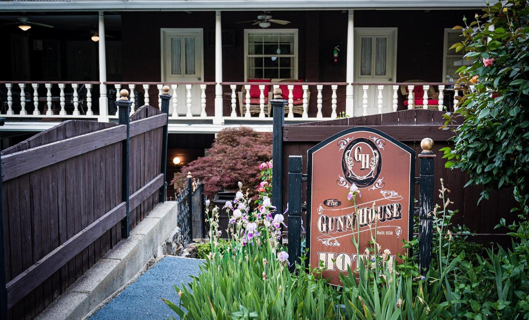 Gunn House Hotel Sonora Exterior photo